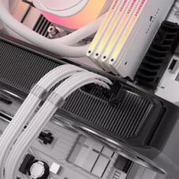 Corsair Premium-sleeved 6+2-pin PCIe-kabel, för typ 5-nätaggregat – vit