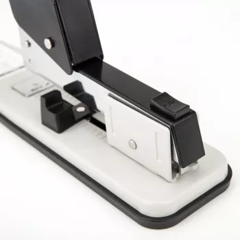DELI E0392 Heavy Duty häftapparat, kapacitet 60 ark, svart/silver