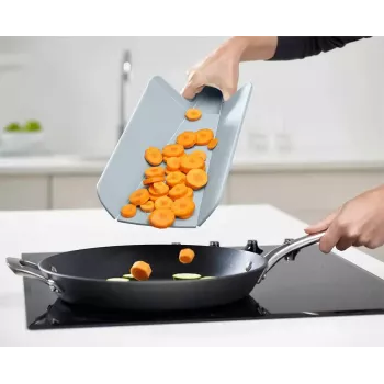 Joseph Joseph Chop2Pot Plus 2-delat blått set med skärbrädor