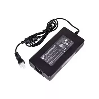 Cradlepoint AC-nätaggregat för AER2200 och E3000-serien – 12V 4A 48W