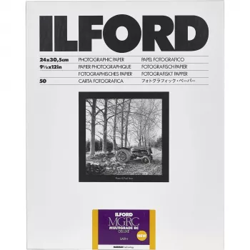 ILFORD Multigrade RC Deluxe glansigt 25M 24x30 cm 50 ark fotopapper