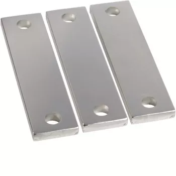 Hager UM40V2 förtennad koppartransformatorfläns 40x10x160 mm