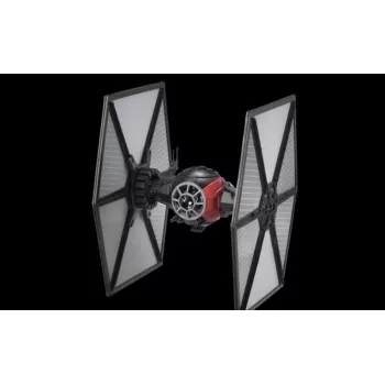 Revell Star Wars Bandai First Order Special Forces TIE Fighter plastmodellbyggsats 1:110