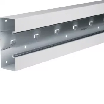 Hager BRS6517019016 sockelkanal basdel 68x170 mm 80 mm trafikvit