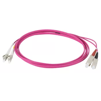 EFB Elektronik IPL-DR-LCUSCU-4-0750 fiberoptisk patchkabel, 7,5 m, OM4, LC till SC, duplex, LSZH
