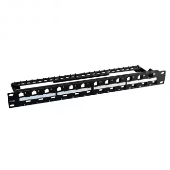 EFB Electronics fördelningspanel 19 inch 1U 24-port offset ANEXT-optimerad svart