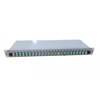 EFB Elektronik delbestyckad breakout-box med 24 LC-duplexkopplingar OM3
