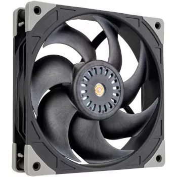 SILVERSTONE TECHNOLOGY SST-FHL140 140mm svart chassifläkt, 4-pin PWM, hydrauliskt lager, 0-1500 RPM, 92,5 CFM