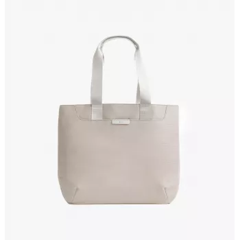 UNIQ Arden Tote 16L Laptop-väska beige