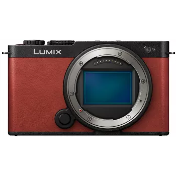 Panasonic Lumix DC-S9E-R fullformats systemkamera (endast hus), röd