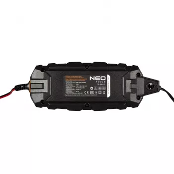 NEO TOOLS 11-891-1 automatisk batteriladdare 4A/70W för 6V/12V bly-syra, AGM & GEL-batterier (3-120Ah)