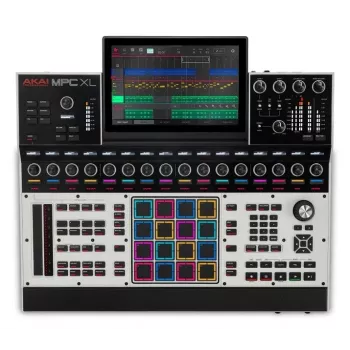 AKAI MPC XL fristående sampler- och sequencer-workstation