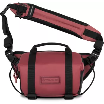 Wandrd Rogue Sling 4L kameraväska, Rhone Burgundy (SLG4-RB-2)