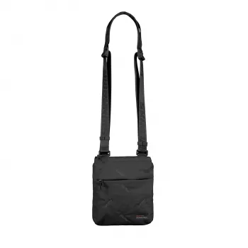 SKINARMA Jax crossbody-väska – svart