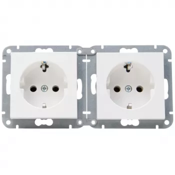 HEINRICH KOPP HK07 KombiQuick 2-fack horisontellt infällt Schuko-uttag, renvit (RAL 9010), barnsäkrat, 16 A, 250 V, snabbanslutningsklämmor, halogenfri termoplast 133829004