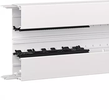 Hager BRN6521019016 bröstningskanal underdel, 65x210 mm, renvit, 2 m