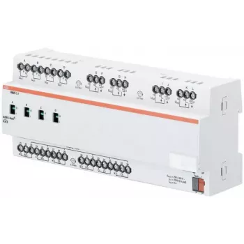 ABB Room Master REG RM/S3.1 KNX Room Master Controller, 3 universella ingångar, 3 switchutgångar, 3 PWM-utgångar, DIN-skenmontering, 3 TE 2CDG110165R0011