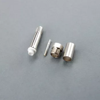 Telegärtner FME-hona crimp-kontakt för LMR-240-kabel, 50 Ohm, DC-3 GHz, nicklad mässing, förgylld kontakt J01701A0003Z