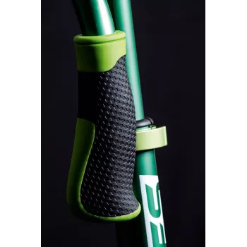 Six Degrees AU 511 kickcykel 205 mm grön