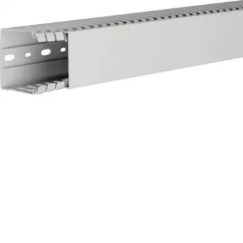 Hager kabelkanal 2000 x 60 x 60 mm ljusgrå HA760060