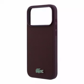 Lacoste PVC Iconic Petit Pique MagSafe-skal för iPhone 18 Pro Max / 17 Pro Max, metallogo, bordeaux